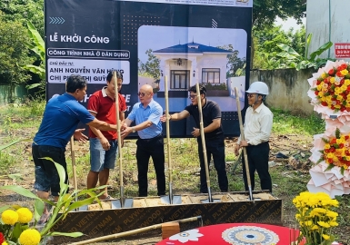 Design & Build The Tropical House, Binh Duong